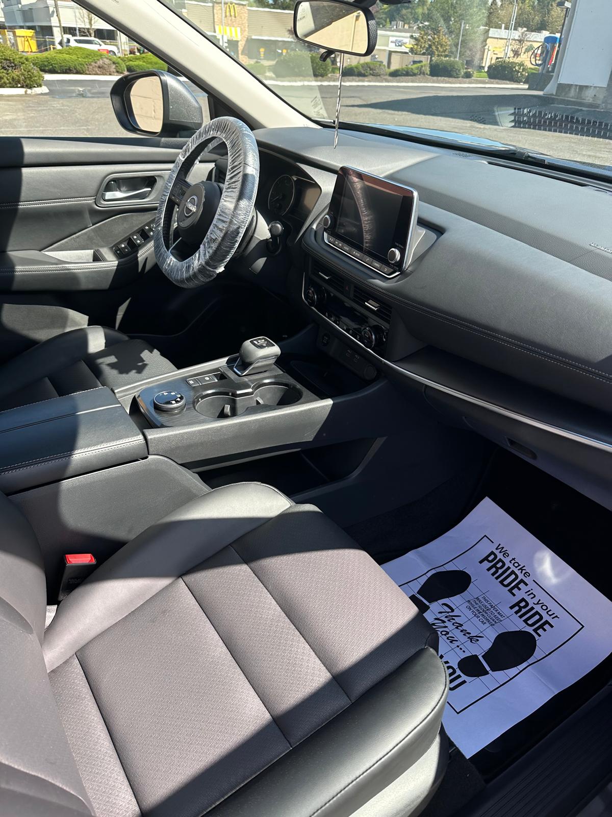 Vehicle front cabin after detailing